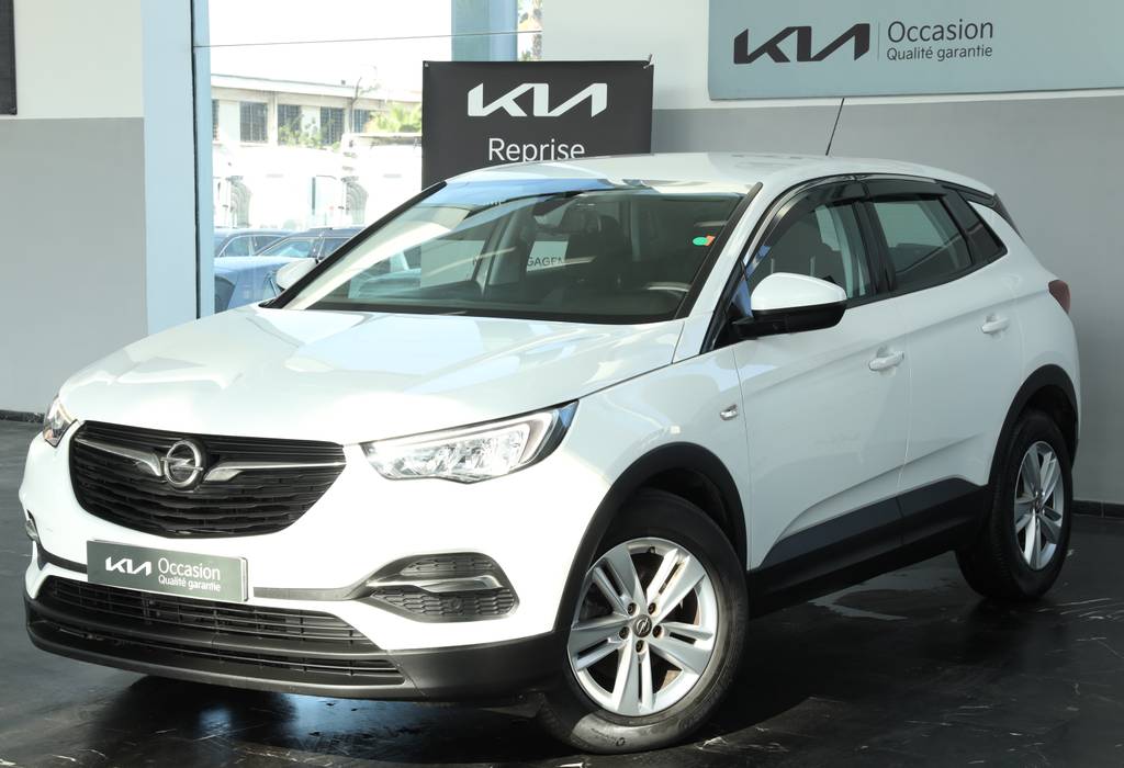 Véhicule occasion OPEL  Grandland X  Grandland X I - Ph1 - 1.5 D SnS Enjoy BVM 130ch