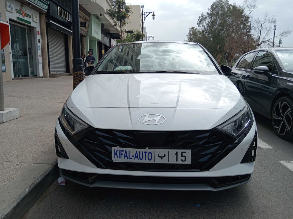 HYUNDAI i20 2025