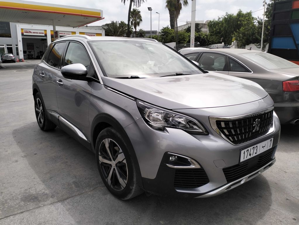 PEUGEOT 3008 2019