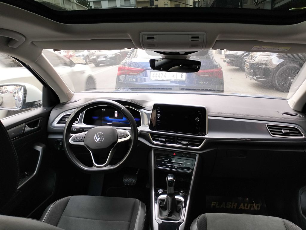 VOLKSWAGEN T-ROC 2021