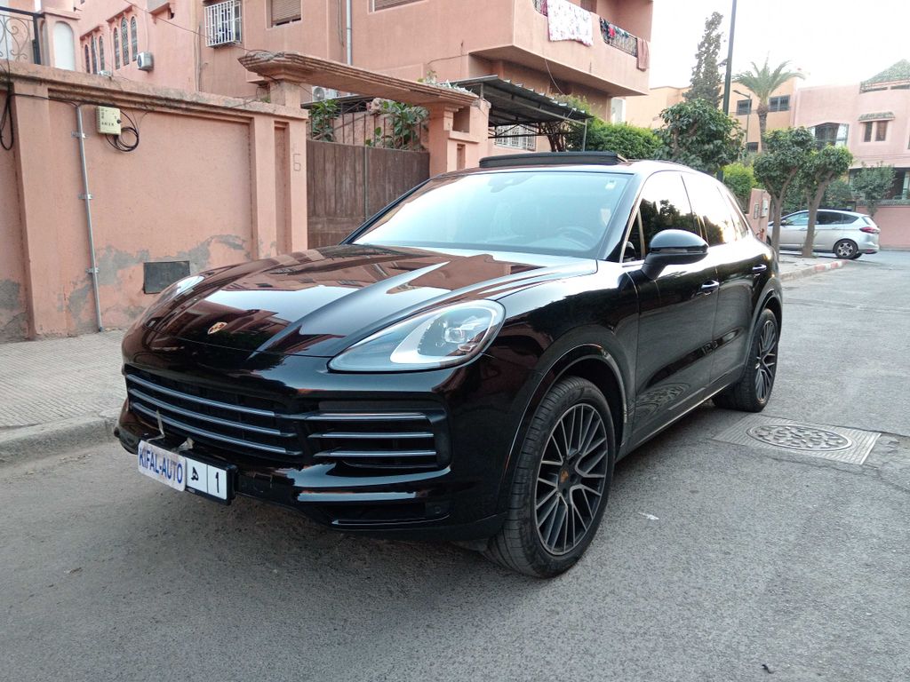 PORSCHE Cayenne