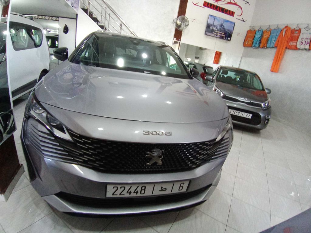 PEUGEOT 3008 2022