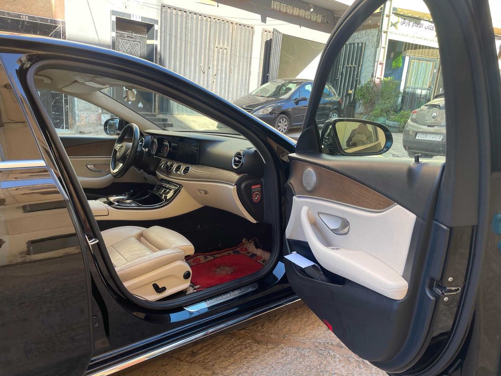MERCEDES-BENZ Classe E 2016