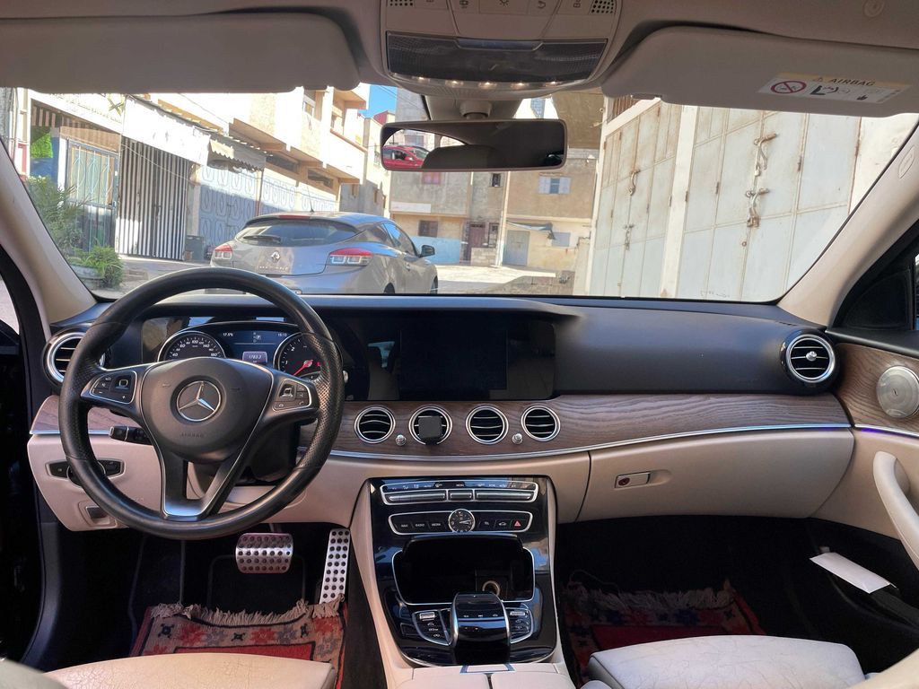 MERCEDES-BENZ Classe E 2016