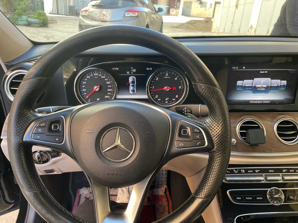 MERCEDES-BENZ Classe E 2016