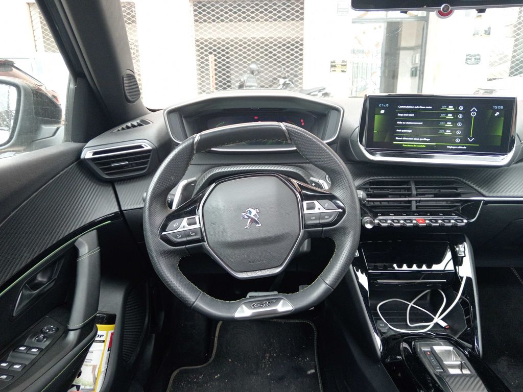PEUGEOT 2008 2023