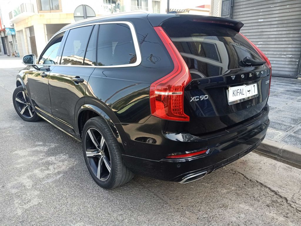 VOLVO XC90 2019