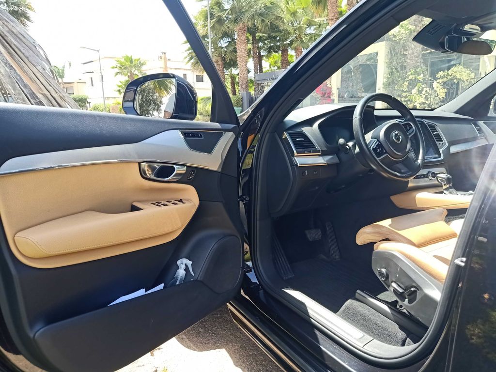 VOLVO XC90 2018