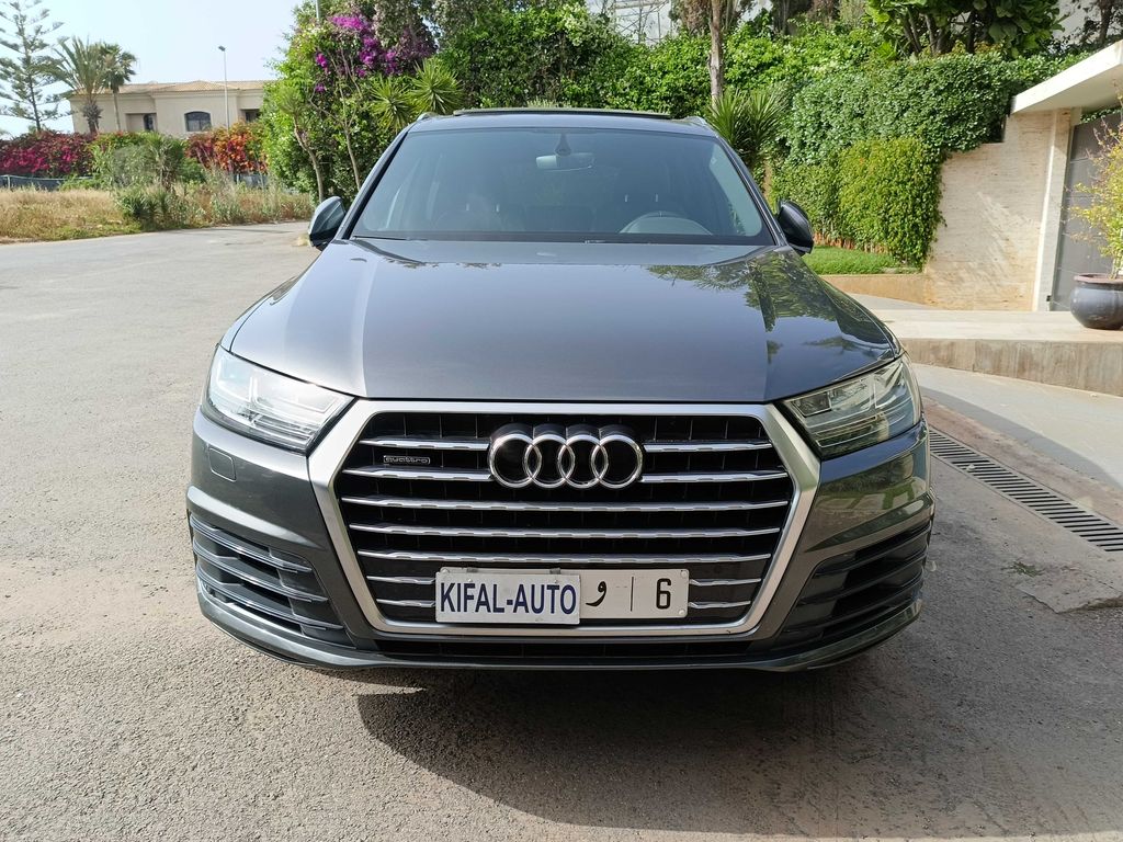 AUDI Q7 2018