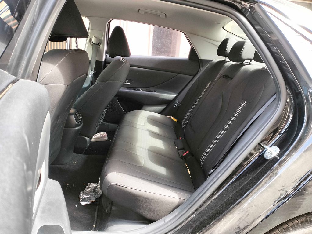 HYUNDAI Elantra 2022
