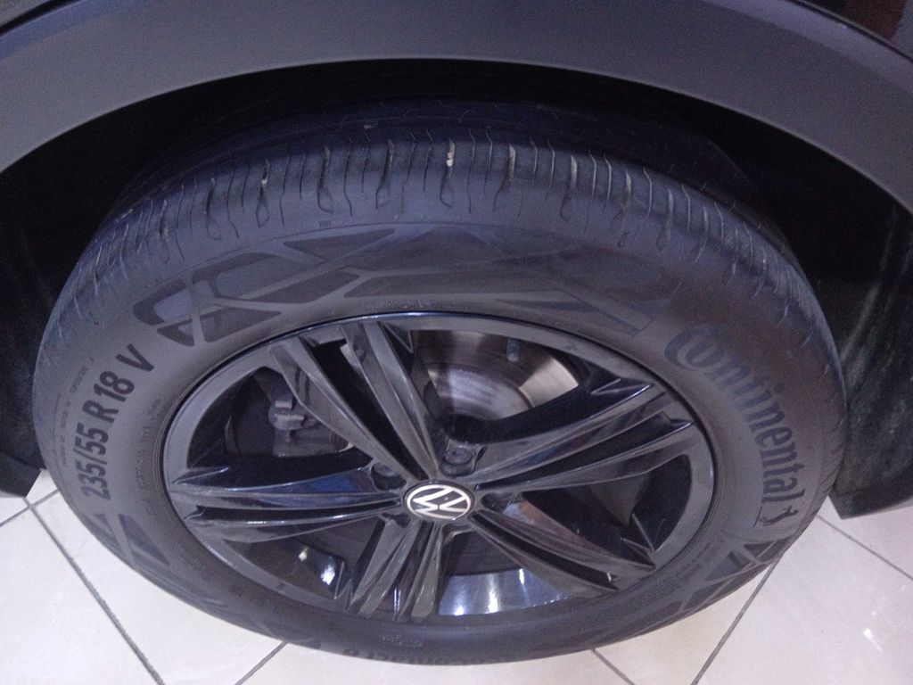 VOLKSWAGEN Tiguan 2022