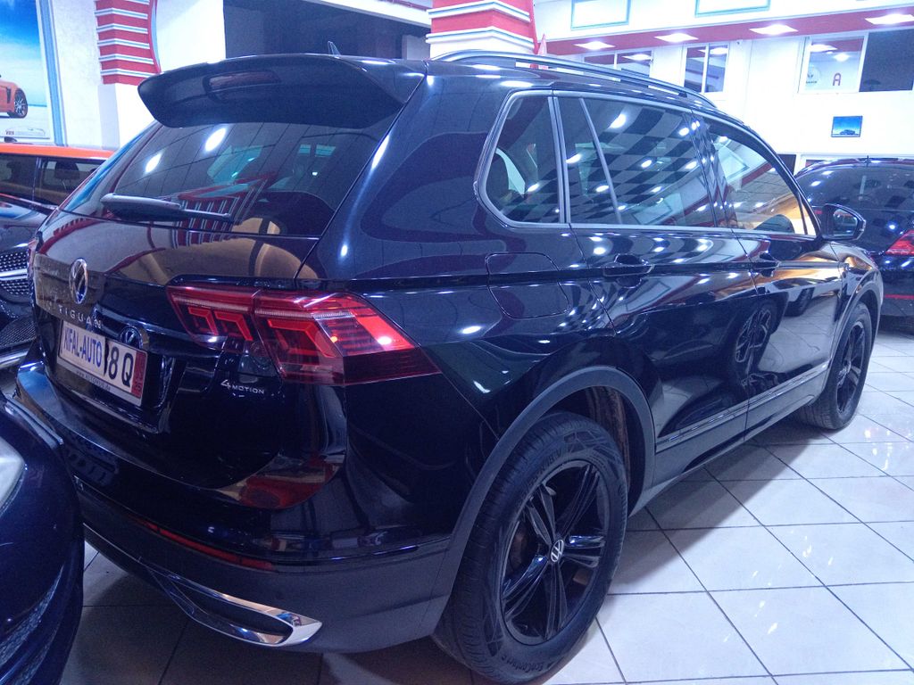 VOLKSWAGEN Tiguan 2022