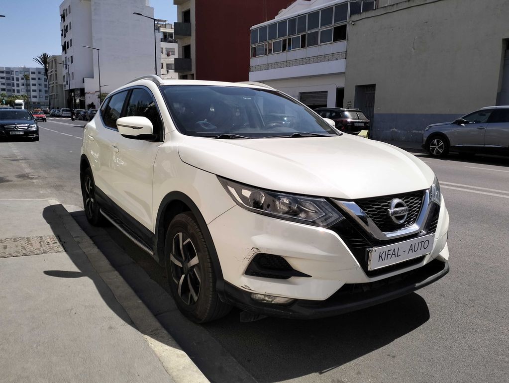 NISSAN Qashqai 2018