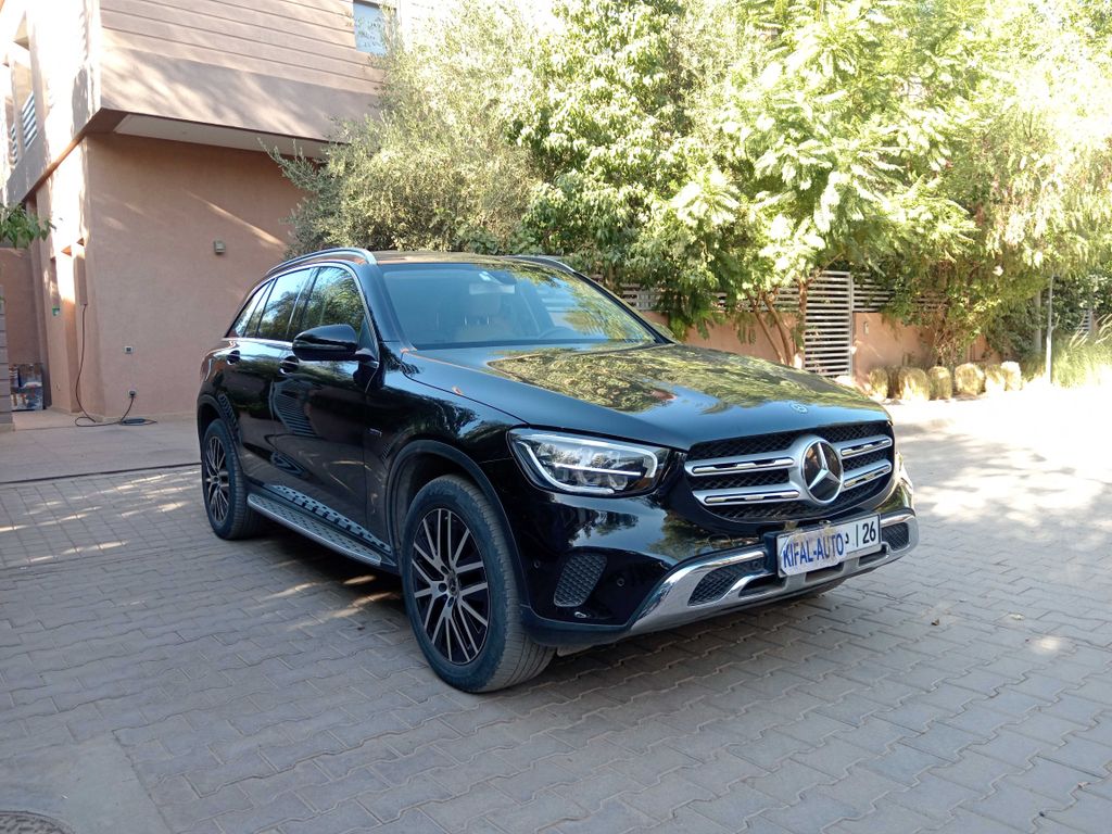 MERCEDES-BENZ GLC 2022