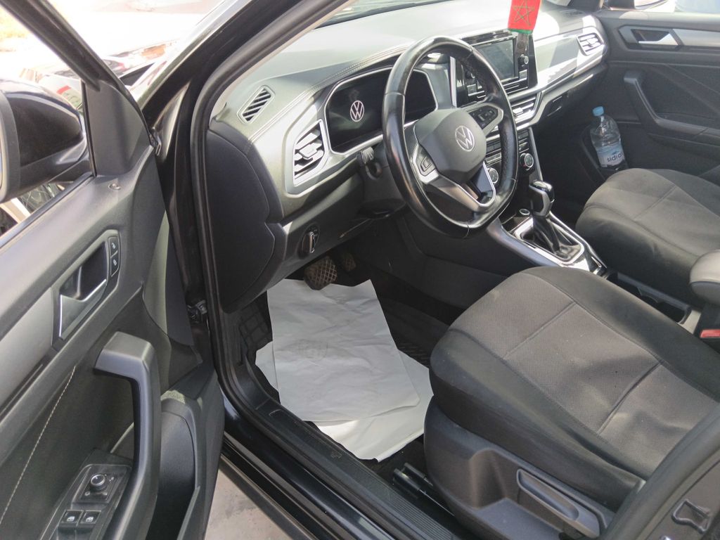 VOLKSWAGEN T-ROC 2023