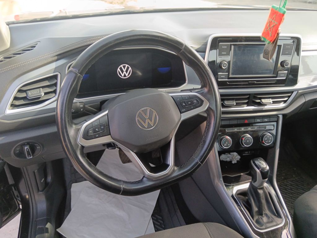 VOLKSWAGEN T-ROC 2023