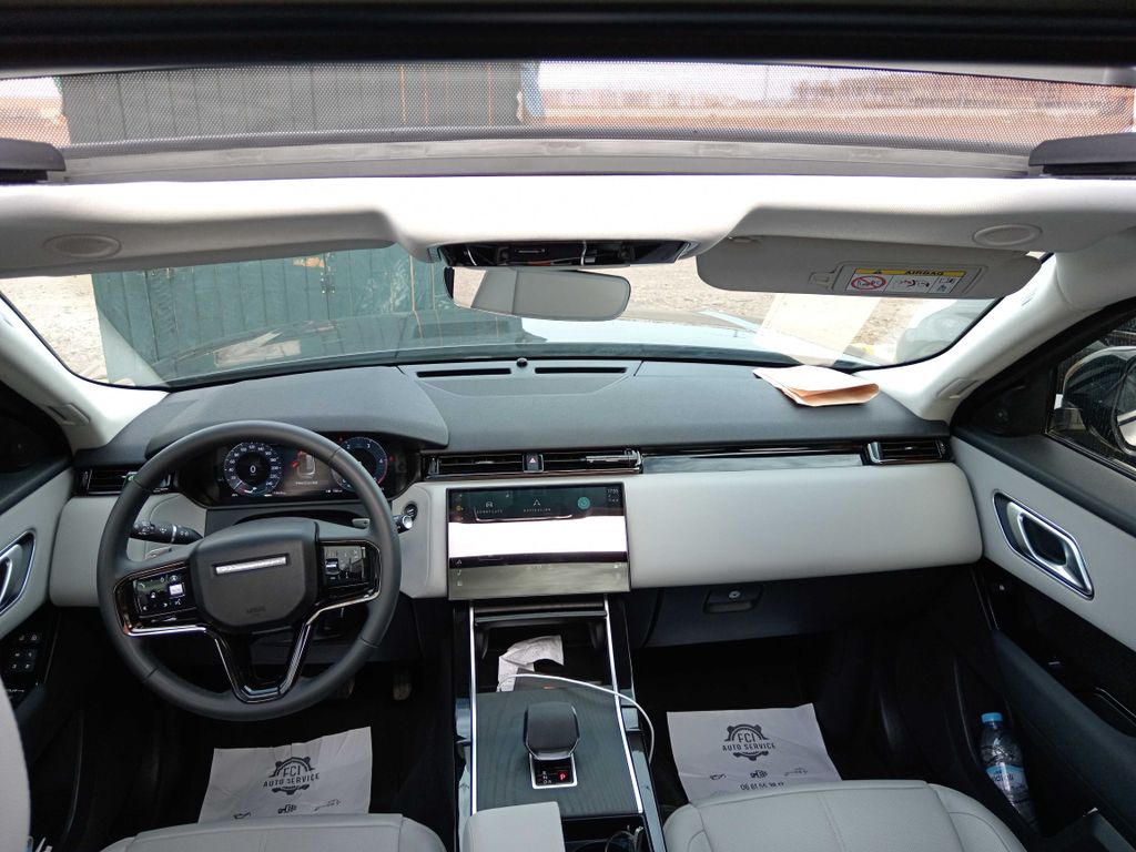LAND-ROVER Range Rover Velar 2024