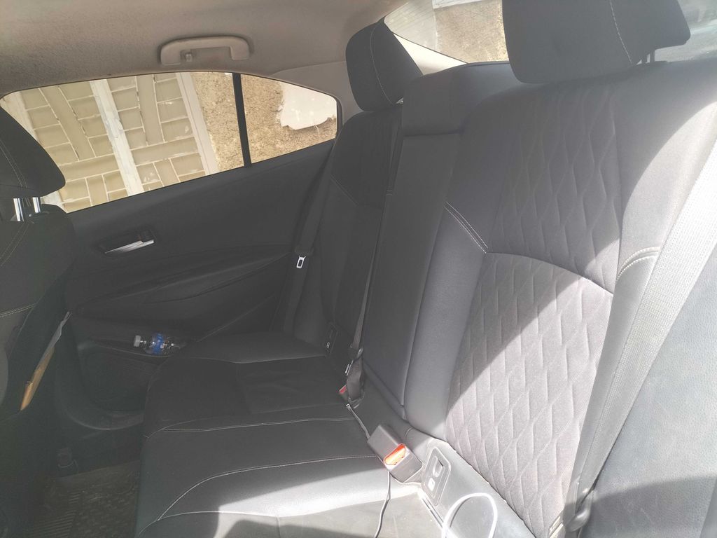 TOYOTA Corolla Prestige 2022