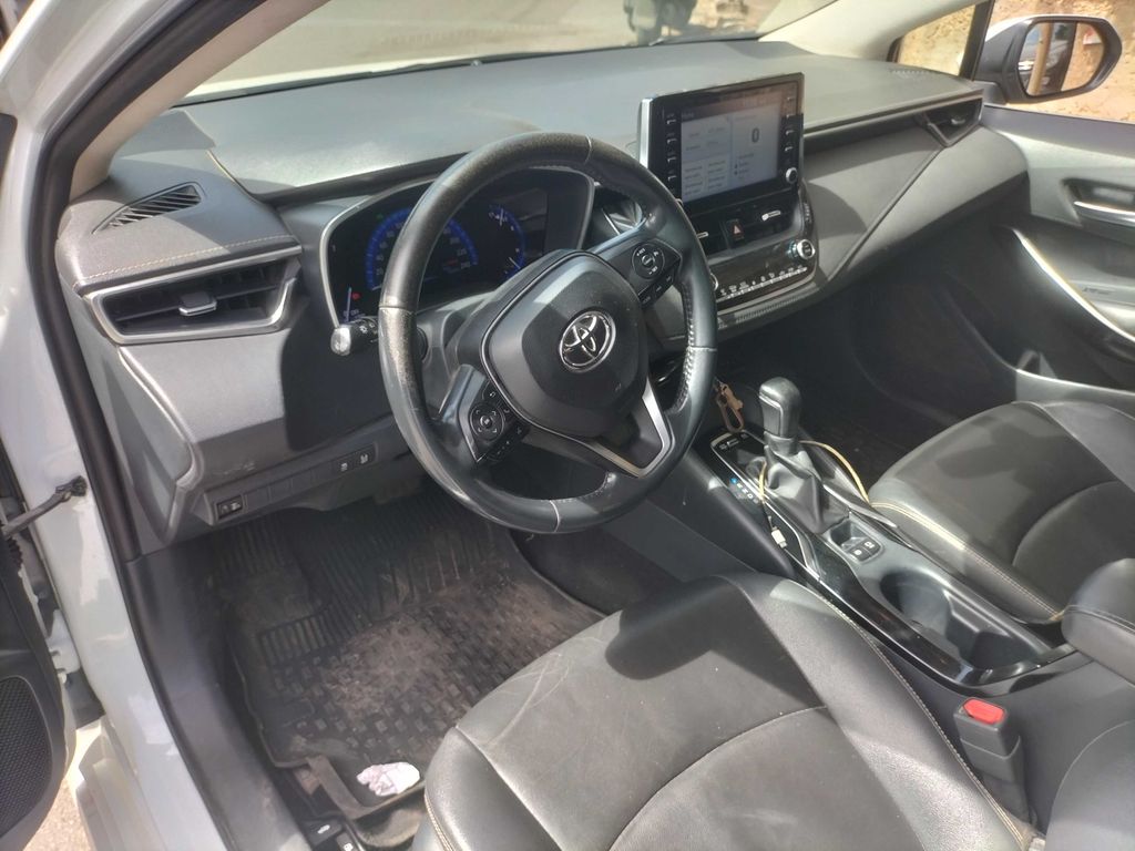 TOYOTA Corolla Prestige 2022