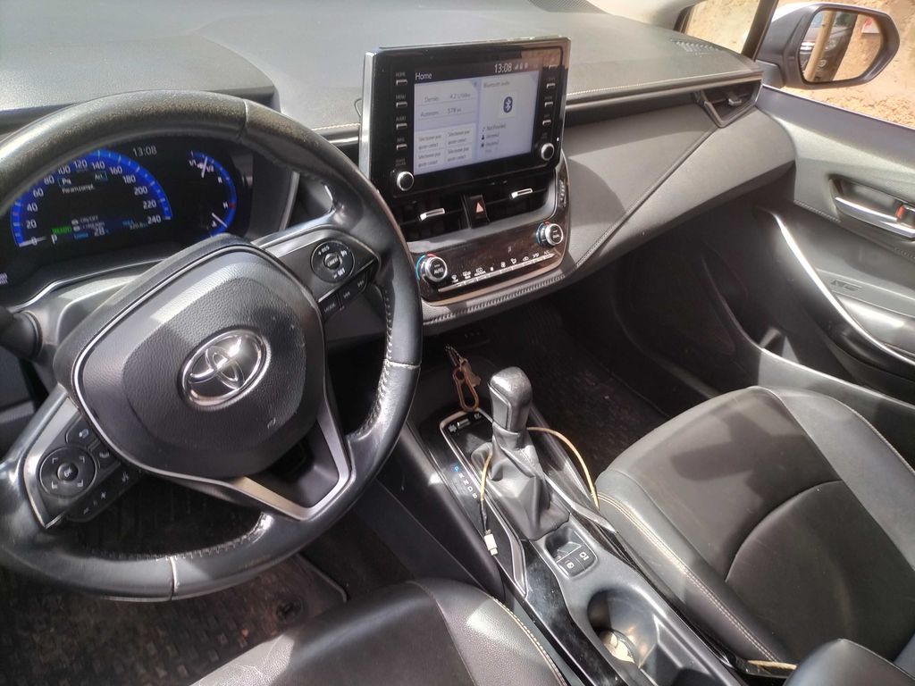 TOYOTA Corolla Prestige 2022