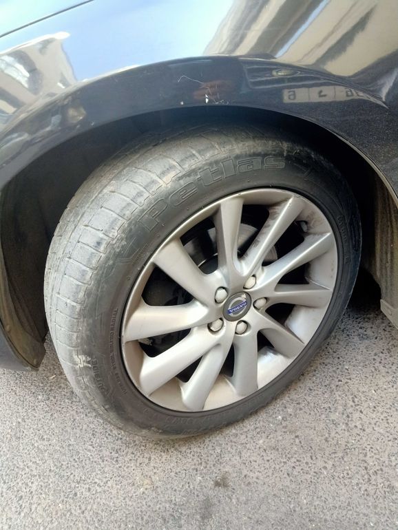 VOLVO S60 2019