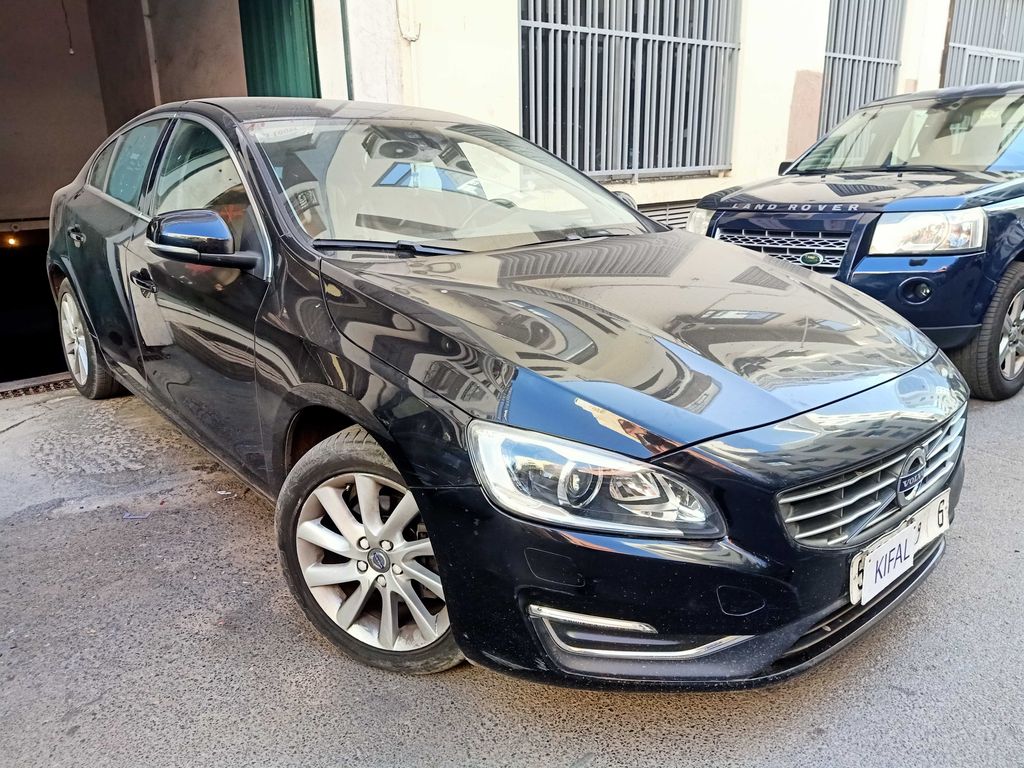 VOLVO S60 2019