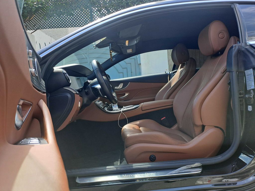 MERCEDES-BENZ Classe E Coupé 2024
