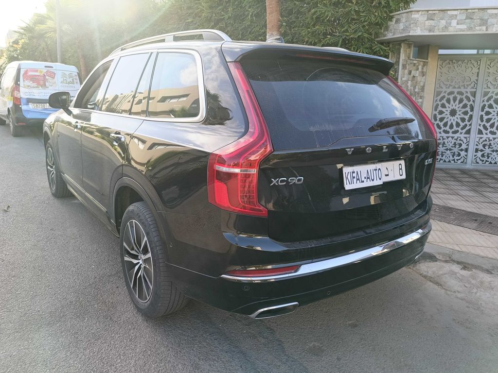 VOLVO XC90 2019