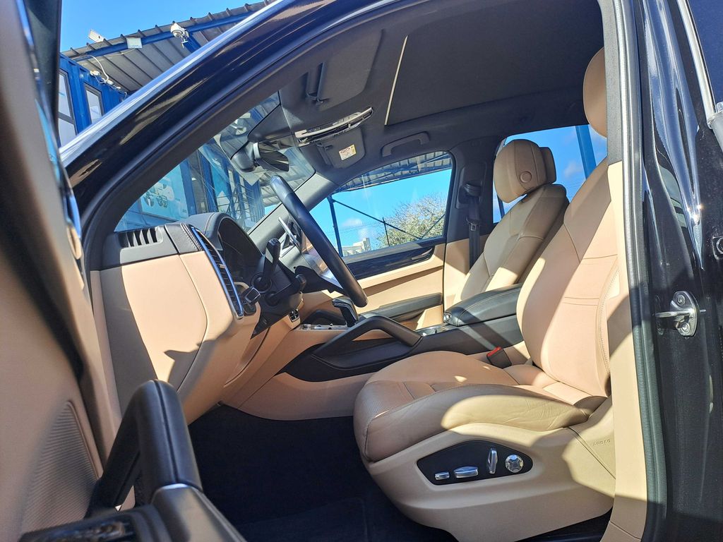 PORSCHE Cayenne 2020