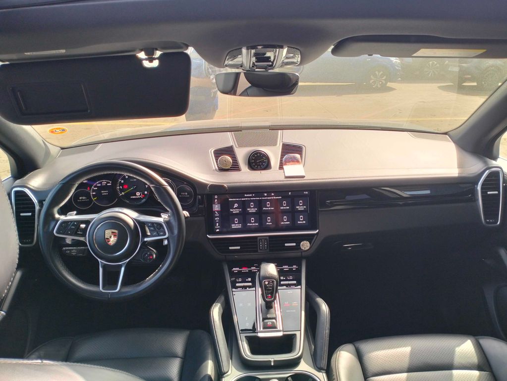 PORSCHE Cayenne 2021