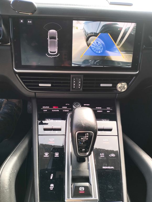 PORSCHE Cayenne 2021