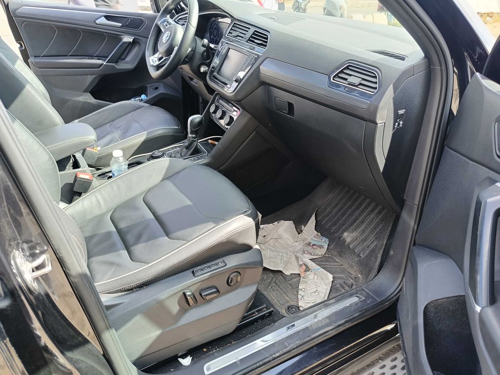 VOLKSWAGEN Tiguan 2016