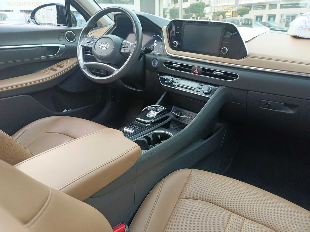 HYUNDAI Sonata 2022
