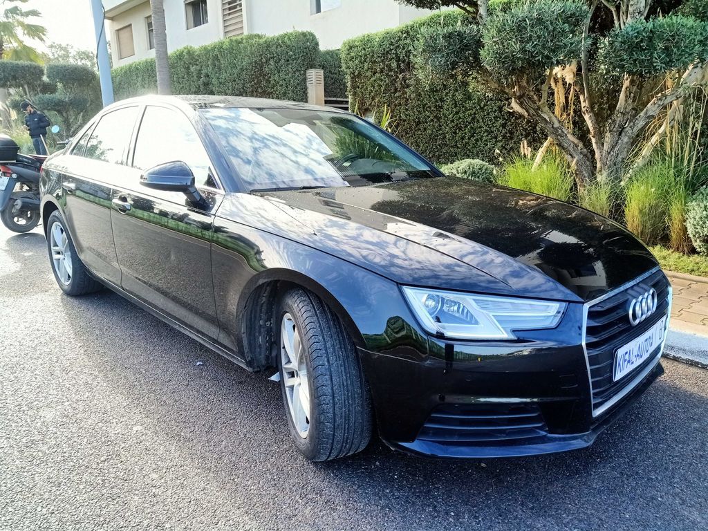 AUDI A4 2020