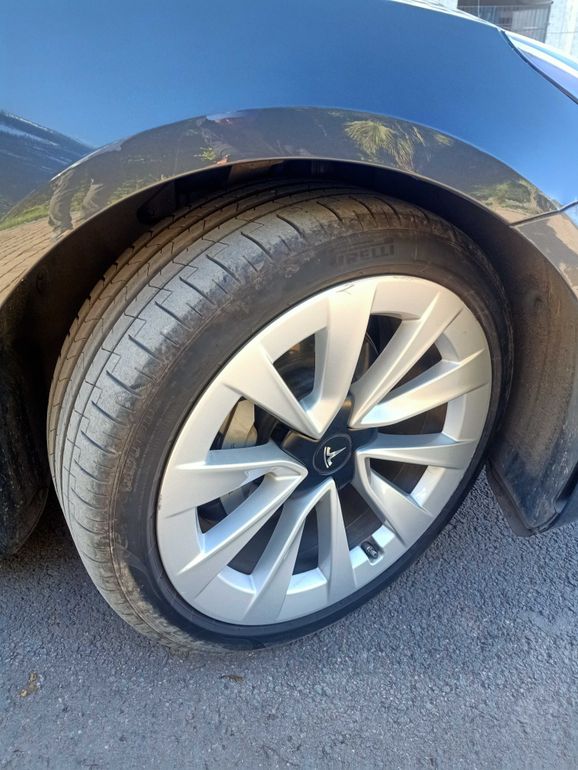 TESLA Model 3 2020