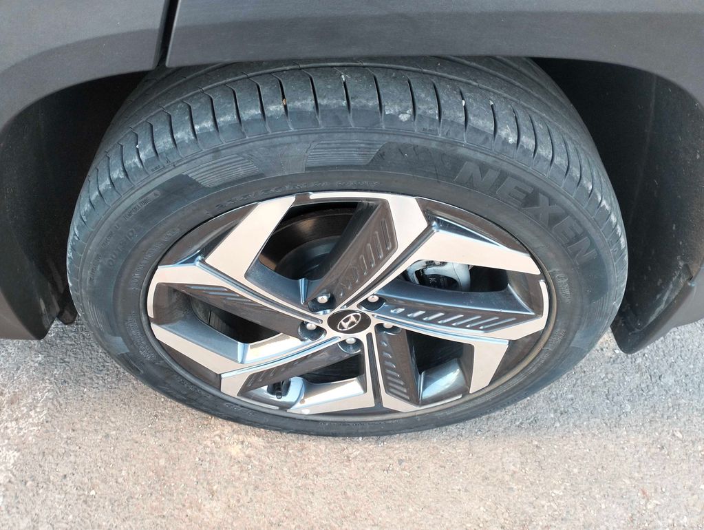 HYUNDAI Tucson 2023
