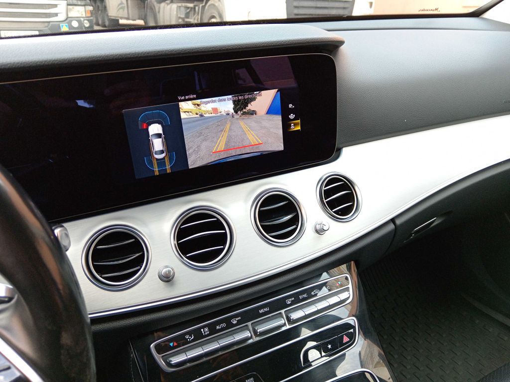 MERCEDES-BENZ Classe E 2023
