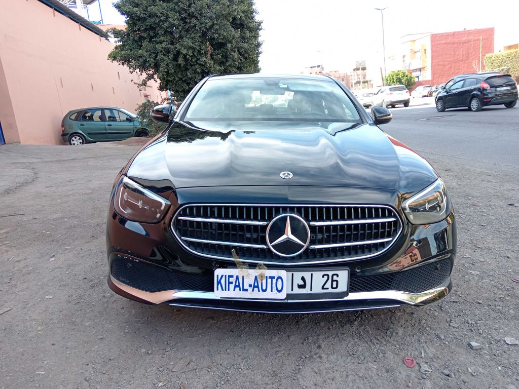 MERCEDES-BENZ Classe E 2023