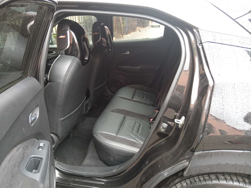 NISSAN Juke 2022