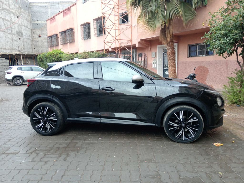 NISSAN Juke 2022