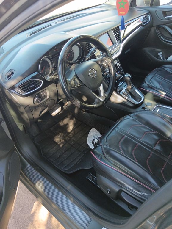 OPEL Astra 2021