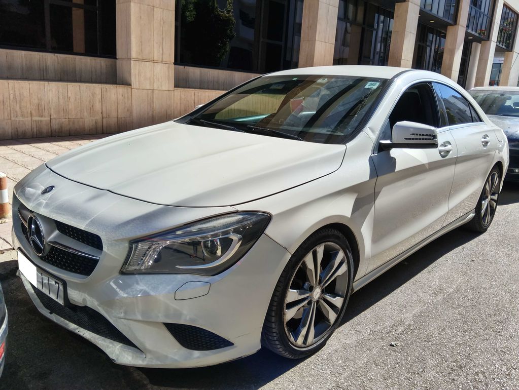 MERCEDES-BENZ CLA