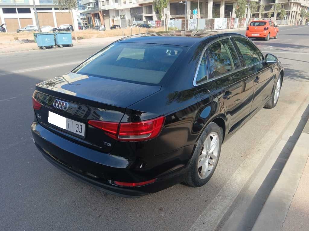 AUDI A4 2016