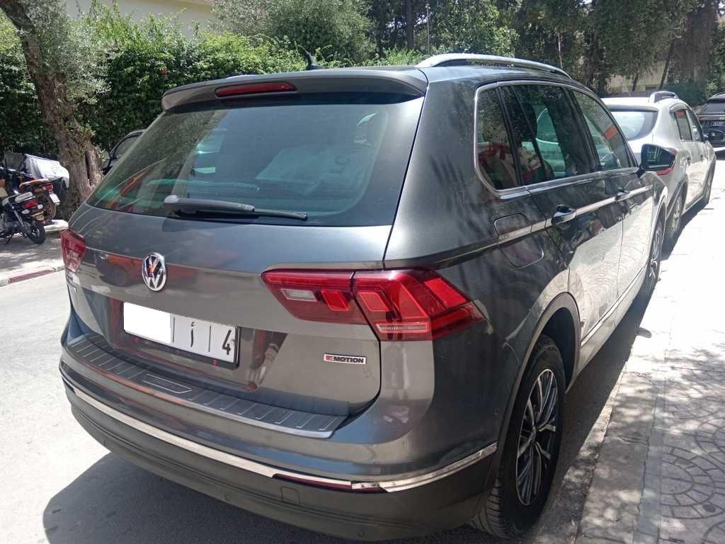 VOLKSWAGEN Tiguan 2018