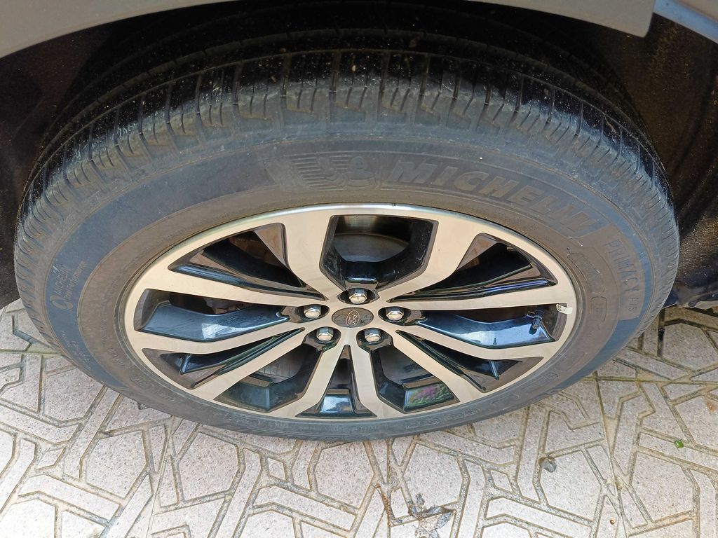 FORD Explorer 2024