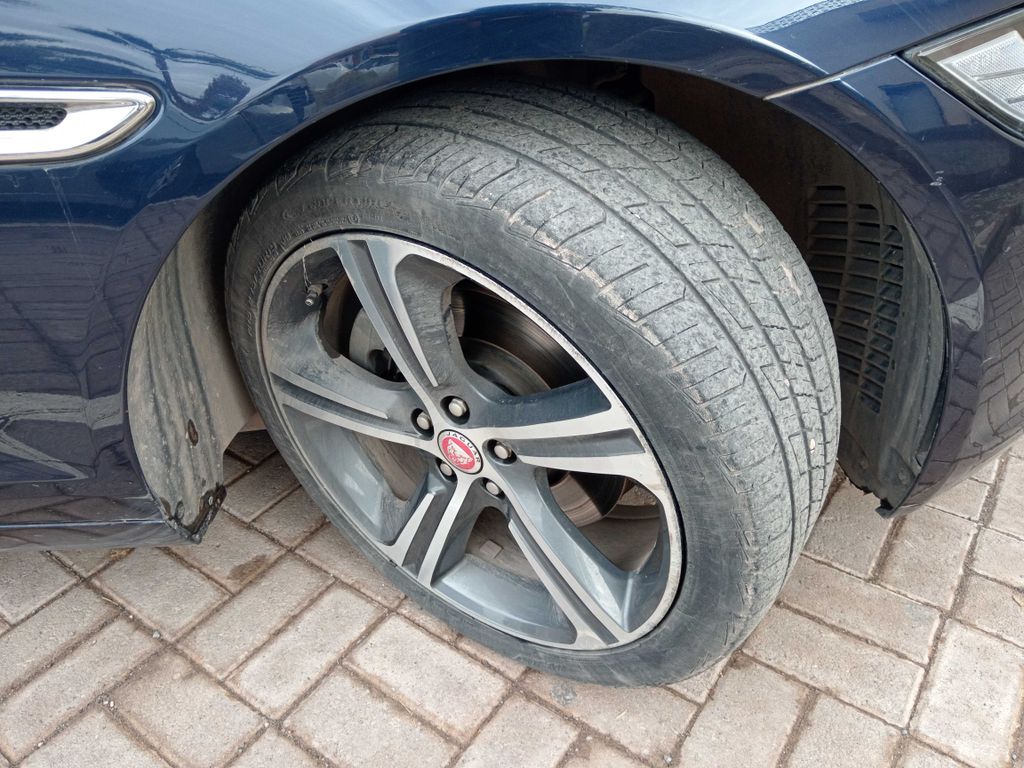 JAGUAR XF 2018