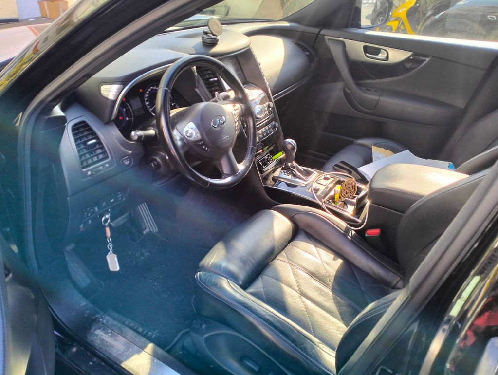 INFINITI QX30 2018