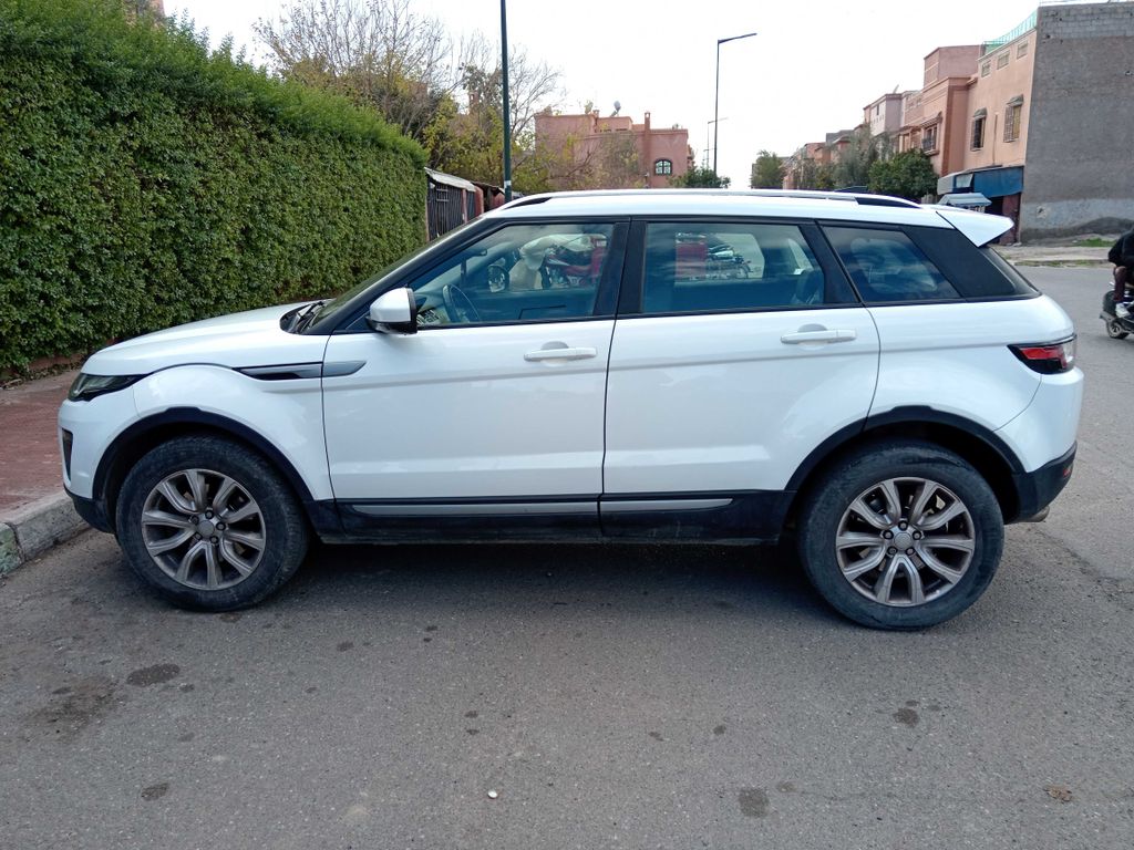 LAND-ROVER Evoque 2017