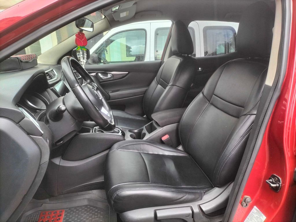 NISSAN Qashqai 2020