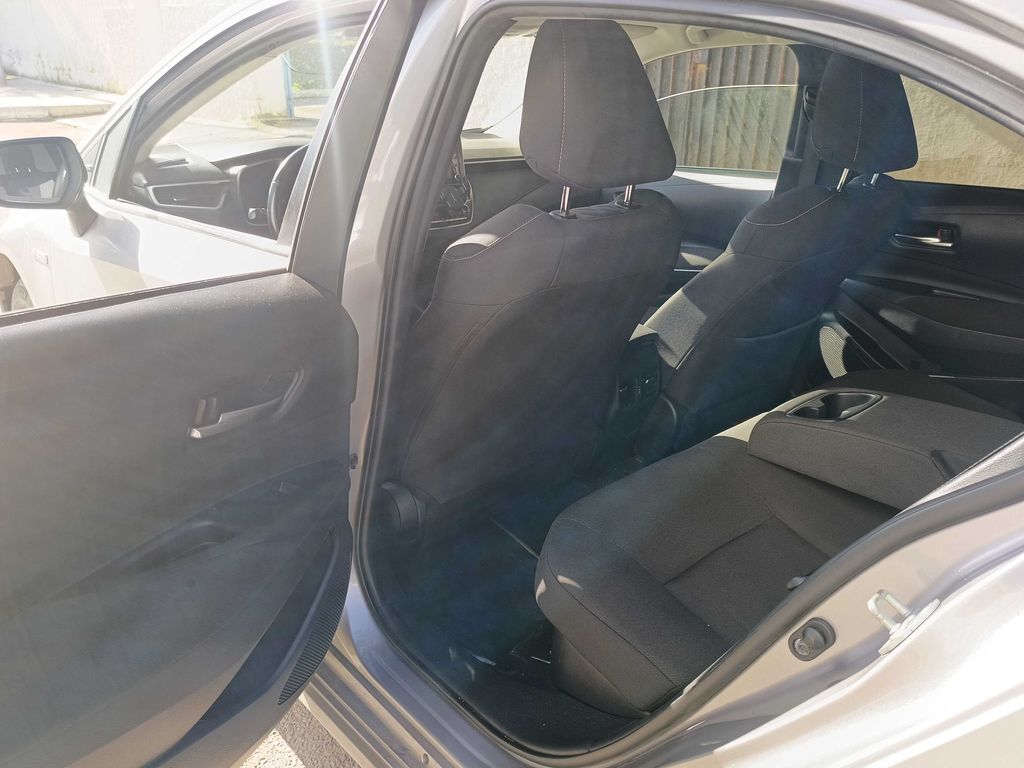 TOYOTA Corolla Prestige 2019
